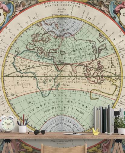 aangepaste muurschildering op oude kaarten genaamd The Hemisphere of the Old World voor thuiskantoren, scholen en meer