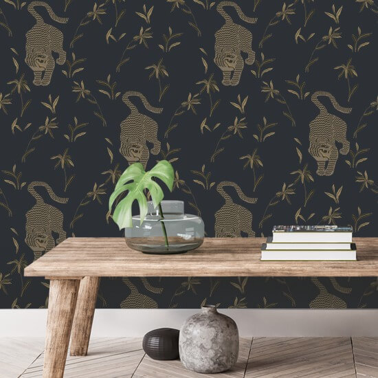 Stalking Tiger Inkwell Wallpaper
