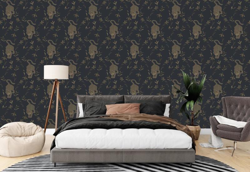 Stalking Tiger Inkwell Wallpaper