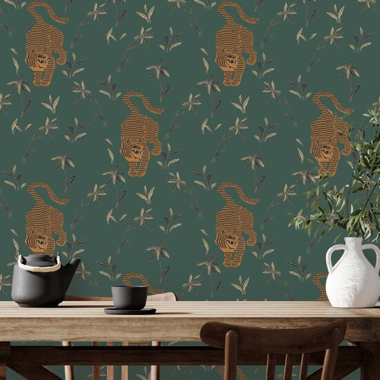 Tigre qui traque Papier peint Spruce Green