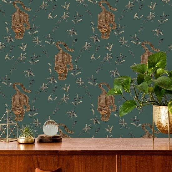 Perseguindo o tigre Papel de parede Spruce Green