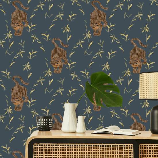 Stalkender Tiger Dark Moss Hintergrundbild
