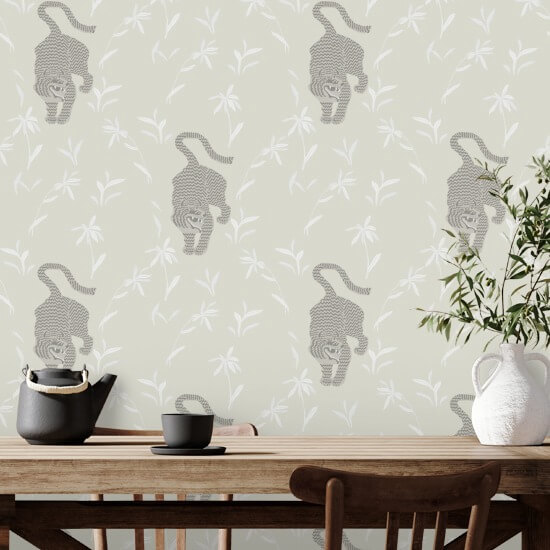 Vainoava tiikeri Kuun taustakuva