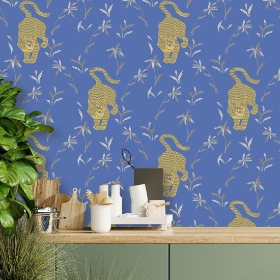 Stalking Tiger Royal Wallpaper