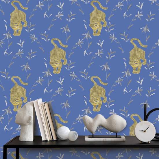 Vainoava tiikeri Kuninkaallinen taustakuva