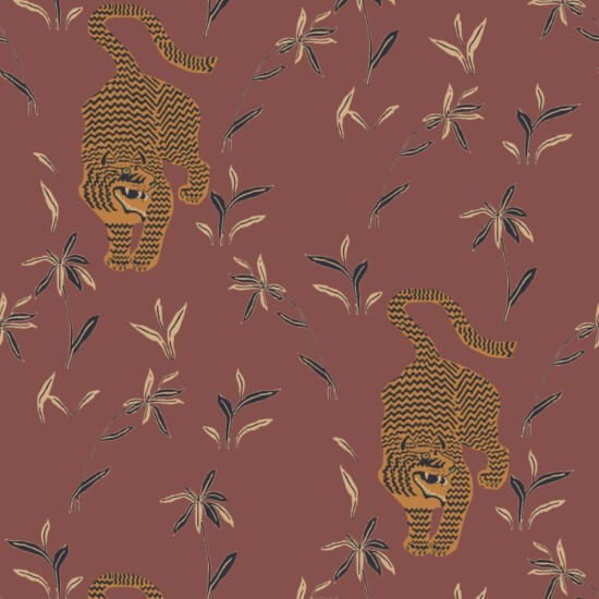 Tigre qui traque Papier peint rouge antique