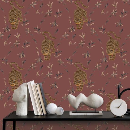 Stalkender Tiger Antike rote Tapete