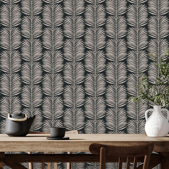 Folhas de palmeira Betty White Papel de parede floral Black Blush