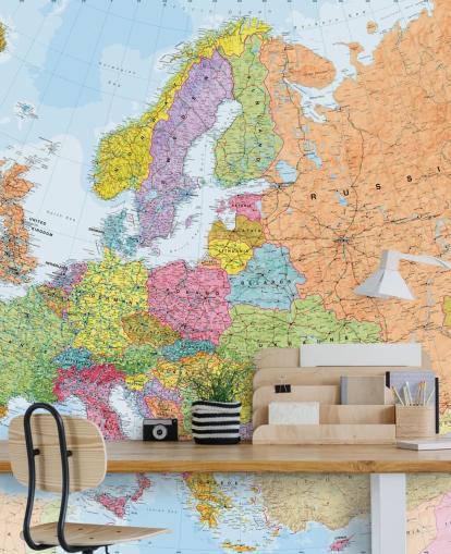 colorido mural de papel pintado con un mapa europeo llamado Mapa de Europa Política para oficinas en casa, dormitorios y comedores