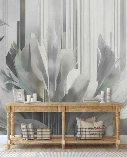 graues abstraktes Blumenwandbild namens Poetry of Motion Grey von Marina Stupakova für Flure und Esszimmer