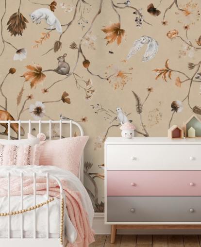 peinture murale beige pour enfants intitulée Playful Forest - Beige Panorama de Kikki Belle pour les crèches et les chambres d'enfants