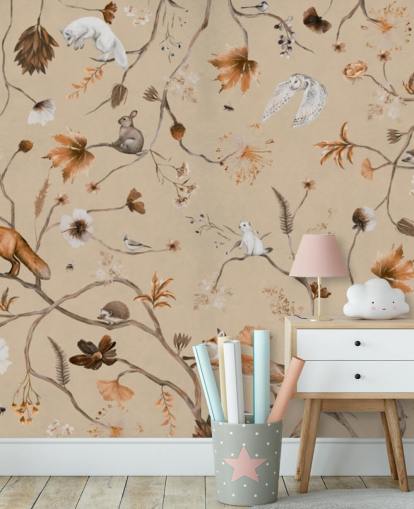 mural infantil beige llamado Playful Forest - Beige Panorama de Kikki Belle para guarderías y dormitorios infantiles