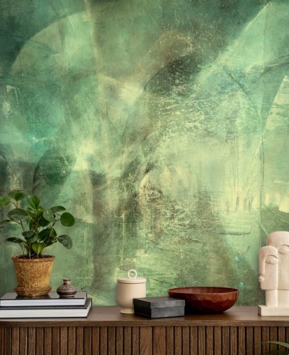 groene abstracte muurschildering op maat genaamd Hall of Emerald Light van Annette Schmucker groene abstracte muurschildering op maat genaamd Hall of Emerald Light van Annette Schmucker