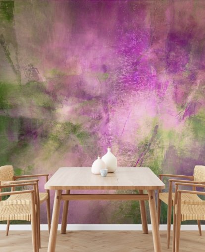 Personalisierbares abstraktes Wandbild in Grün und Lila mit dem Titel Moss Green in Purple Light von Annette Schmucker