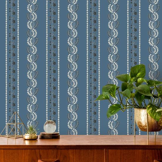 Botanic Stripe Papel pintado floral de sal azul