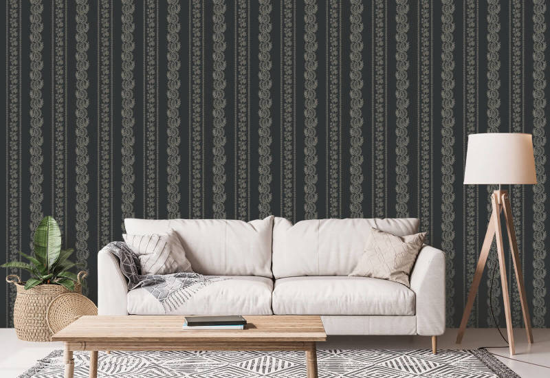Botanic Stripe Papel pintado floral negro hollín