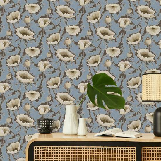 Fiore di papavero Carta da parati floreale blu Brownstone