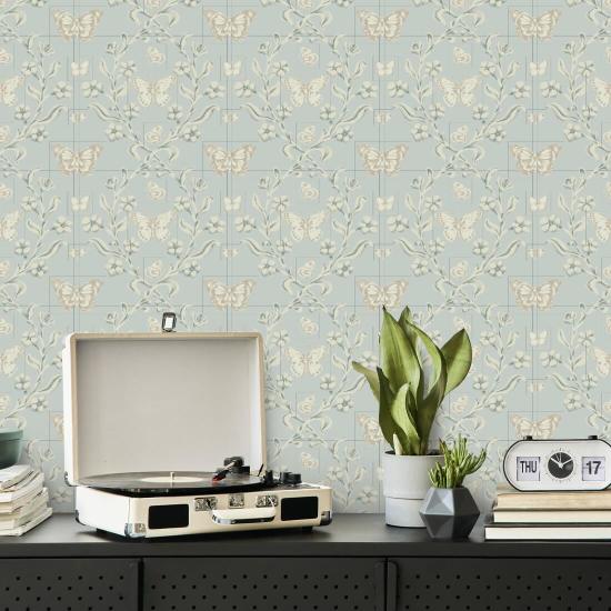 Vlindertuin Verzilverd blauw behang