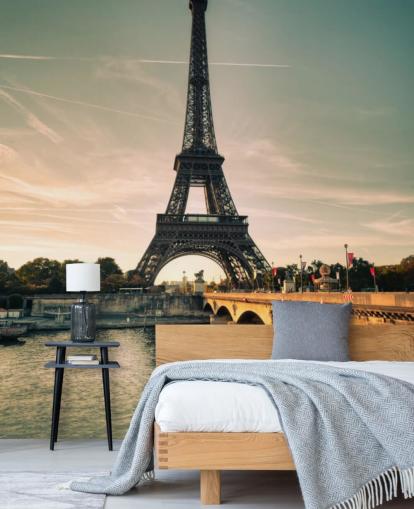 Eiffel Tower, France Wallpaper