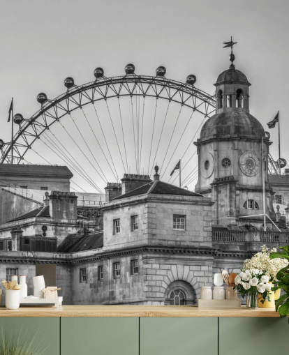 zwart-witte Londense muurschildering genaamd Household Cavalry Museum en London Eye van Assaf Frank
