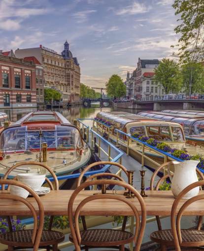 mural de fotos personalizado de Amsterdã chamado Canal Boats in Amsterdam por Assaf Frank