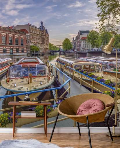 anpassad fotoväggmålning av amsterdam som heter Canal Boats i Amsterdam av Assaf Frank