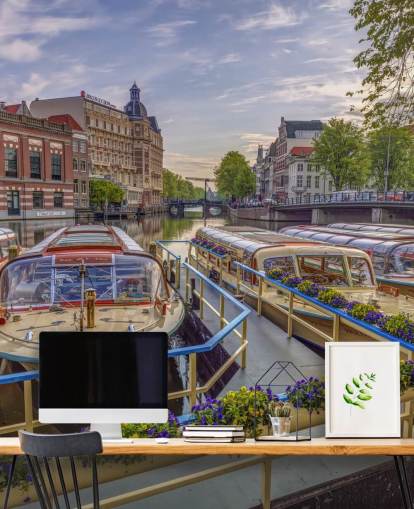 mural fotográfico personalizado de Ámsterdam llamado Canal Boats in Amsterdam de Assaf Frank
