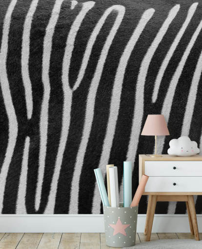 mural de parede com padrão de estampa de zebra em preto e branco de Assaf Frank para quartos, empresas e muito mais