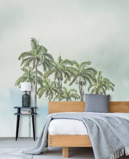 palmetræsmaleri kaldet Palm Trees Against Sky af Assaf Frank til tropisk interiør