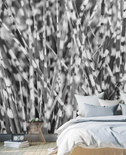 kundenspezifisches schwarz-weißes Graswandbild namens Zebra Grass von Assaf Frank