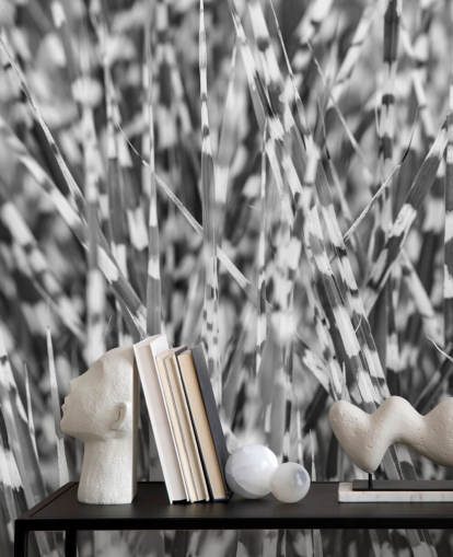 mural personalizado de hierba en blanco y negro llamado Zebra Grass de Assaf Frank