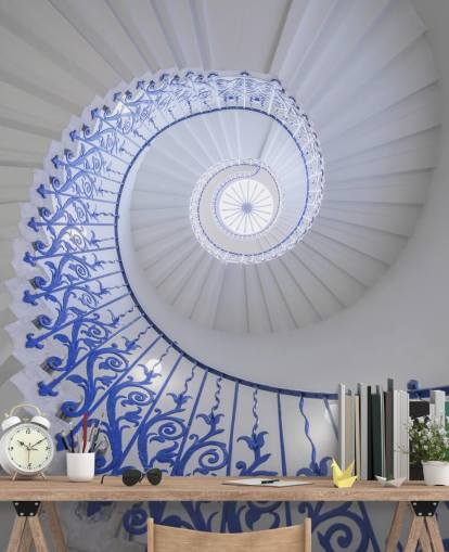 fresque murale à effet 3D bleu et blanc appelée escalier en colimaçon par Assaf Frank fresque murale à effet 3D bleu et blanc appelée escalier en colimaçon par Assaf Frank