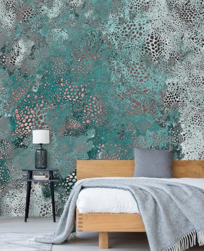 peinture murale abstraite bleue appelée Snake Aqua Elegance de Giulio Iurissevich pour les salles de bain et les cuisines