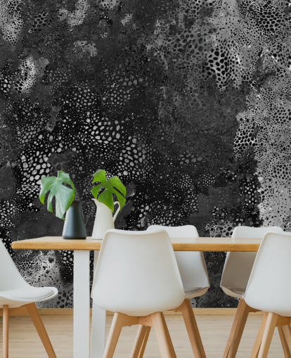 zwart-grijze abstracte muurschildering genaamd Snake Granite Dreamscape van Giulio Iurissevich voor badkamers en keukens