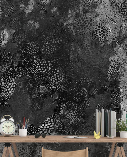 schwarz-graues abstraktes Wandbild namens Snake Granite Dreamscape von Giulio Iurissevich für Badezimmer und Küchen