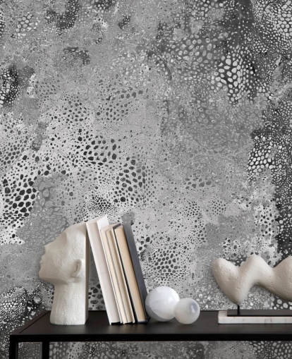 grijze aanpasbare abstracte muurschildering genaamd Snake Monochrome Marvel van Giulio Iurissevich voor woonkamers en slaapkamers