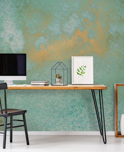 mural abstracto azul y dorado llamado Dreamy Sea Hues de Bilge Paksoylu para baños y cocinas