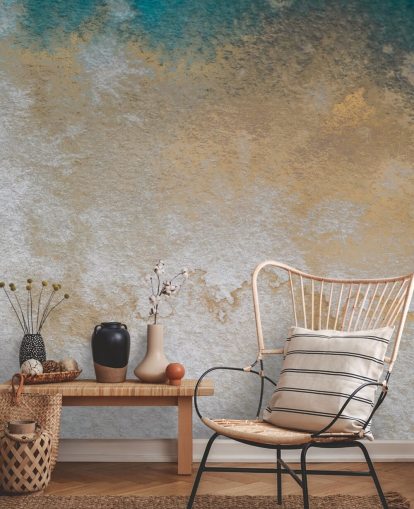 abstraktes, individuelles Wandbild in Grau und Gold namens Waves of Serenity von Bilge Paksoylu