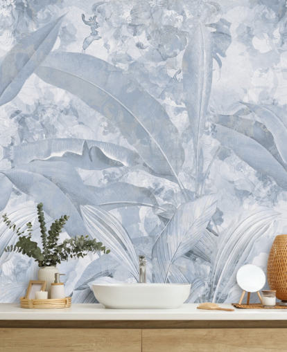 mural de selva azul personalizável chamado Misty Blue Tropical Palm de Edina Jeremscuk mural de selva azul personalizável chamado Misty Blue Tropical Palm de Edina Jeremscuk