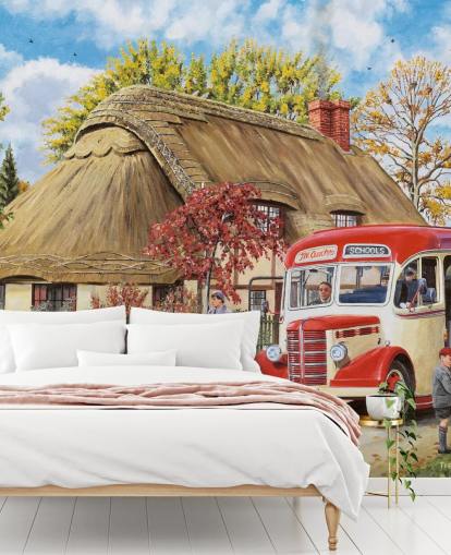 Reetdachhaus mit Schulbus und Kindern im Herbstsemester Tapete