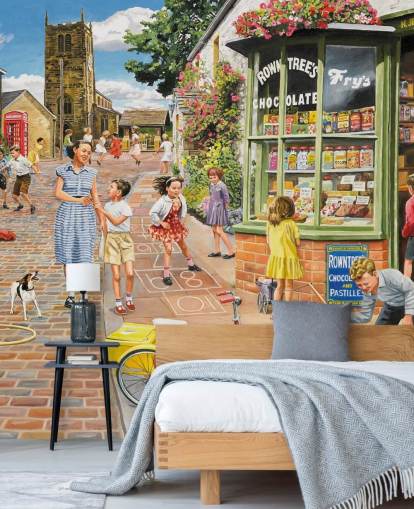 farbenfrohes Tapeten-Wandbild aus vergangenen Zeiten mit dem Titel The Sweet Shop von Trevor Mitchell für Pflegeheime