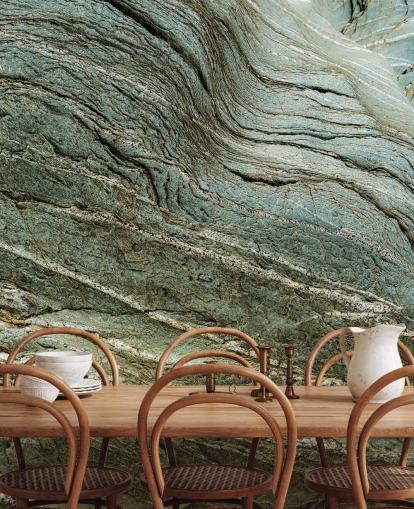 anpassad steneffekt väggmålning kallad Bedrock Echo av Petra Meikle de Vlas