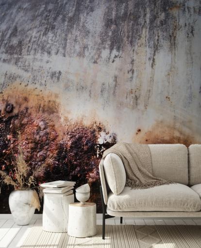 mural con efecto metálico gris y marrón llamado Surface Strata de Petra Meikle de Vlas