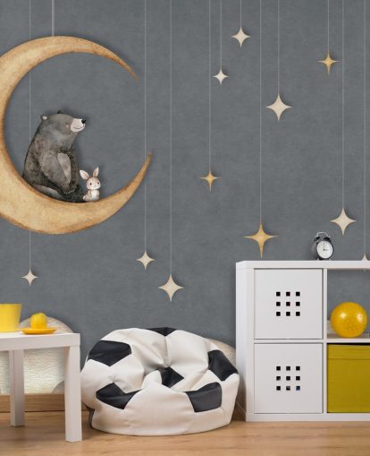 blauwe kinderkamermuurschildering op maat genaamd Bear on the Moon Blue uit de Oliver Robins collectie