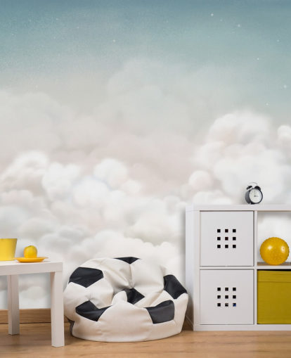blau-weißes individuelles Kinderzimmer-Wandbild namens Calming Clouds Blue aus der Oliver Robins-Kollektion