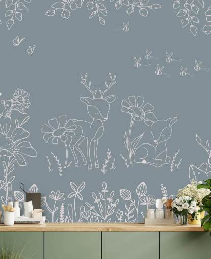 blaues, personalisierbares Kinderzimmer-Wandbild namens Deer Doodles Blue aus der Oliver Robins-Kollektion blaues, personalisierbares Kinderzimmer-Wandbild namens Deer Doodles Blue aus der Oliver Robins-Kollektion