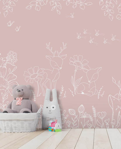 lyserødt brugerdefineret børnehavevægmaleri kaldet Deer Doodles Pink fra Oliver Robins-kollektionen