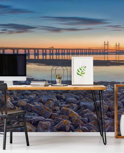 anpassbares Wandbild „Brücke und Fluss“ mit dem Titel Severn Bridge at Dusk von Assaf Frank