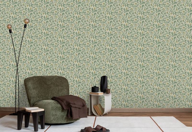 Catriona’s Thistle Summer Day Botanical Wallpaper