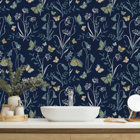 Vlindertuin schemering Bloemenbehang